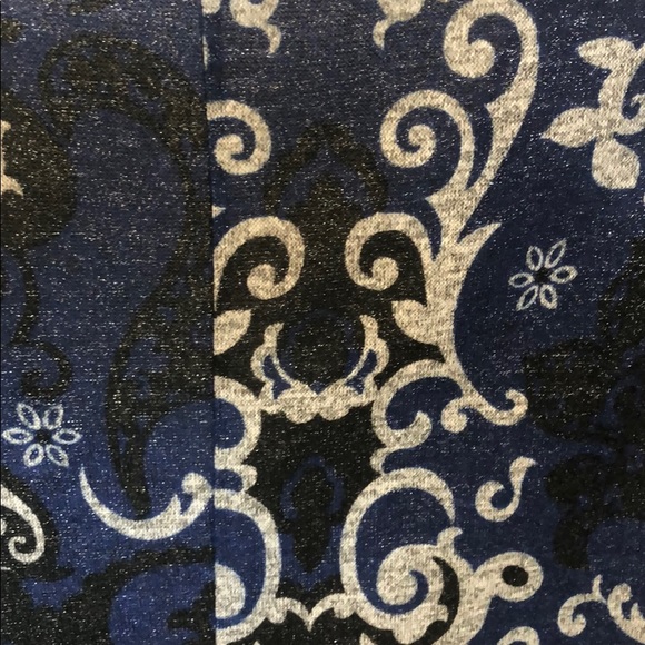 Blue and black glitter printed sweater - Picture 5 of 7